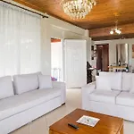 Sohoro House *